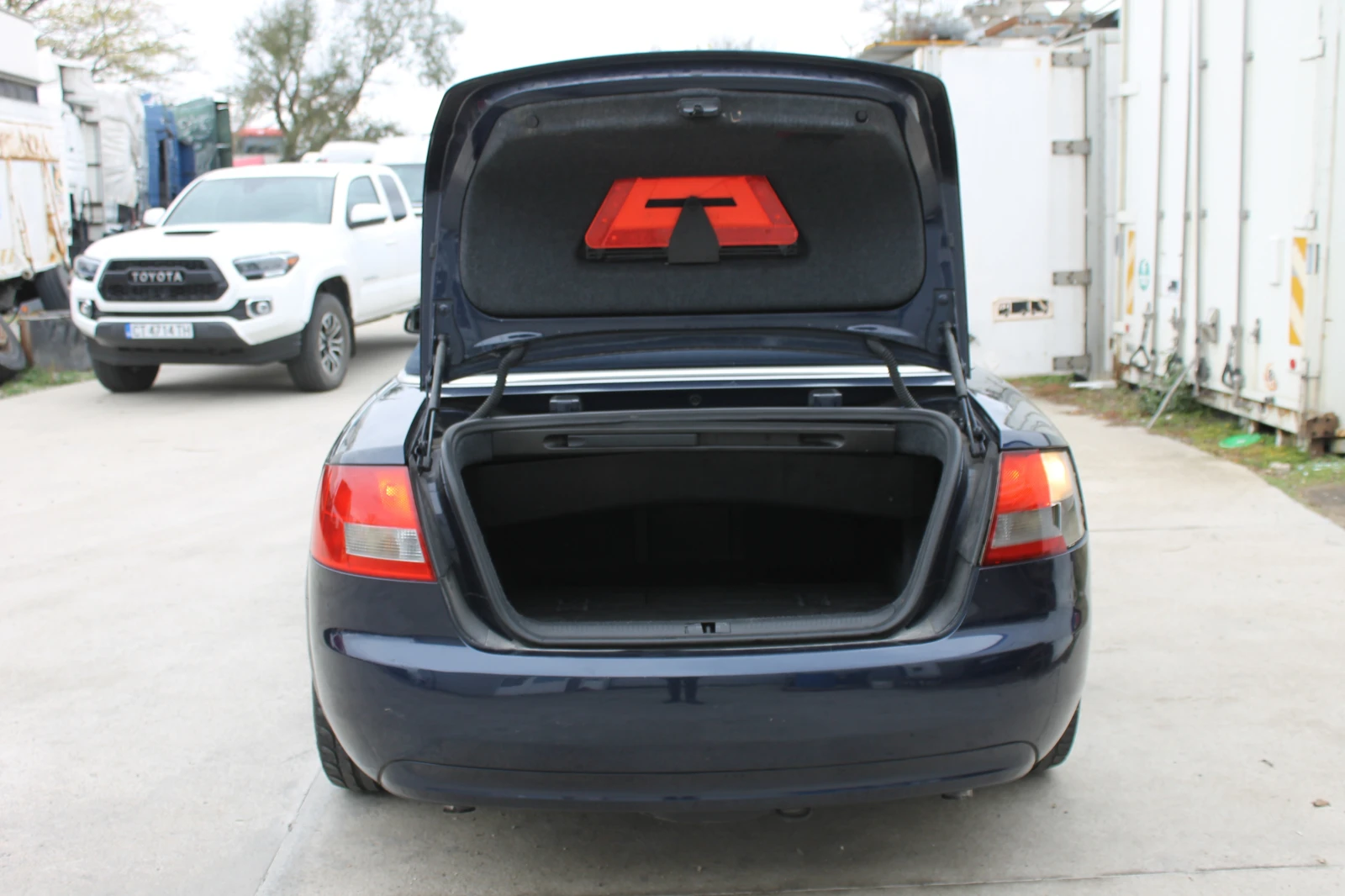 Audi Cabriolet ИТАЛИЯ, НОВ ВНОС, снимка 7 - Автомобили и джипове - 54255539