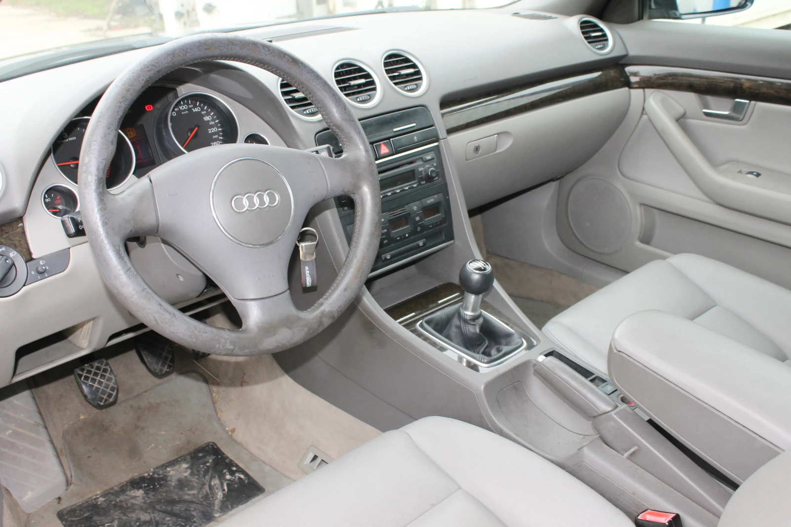 Audi Cabriolet ИТАЛИЯ, НОВ ВНОС, снимка 8 - Автомобили и джипове - 54255539