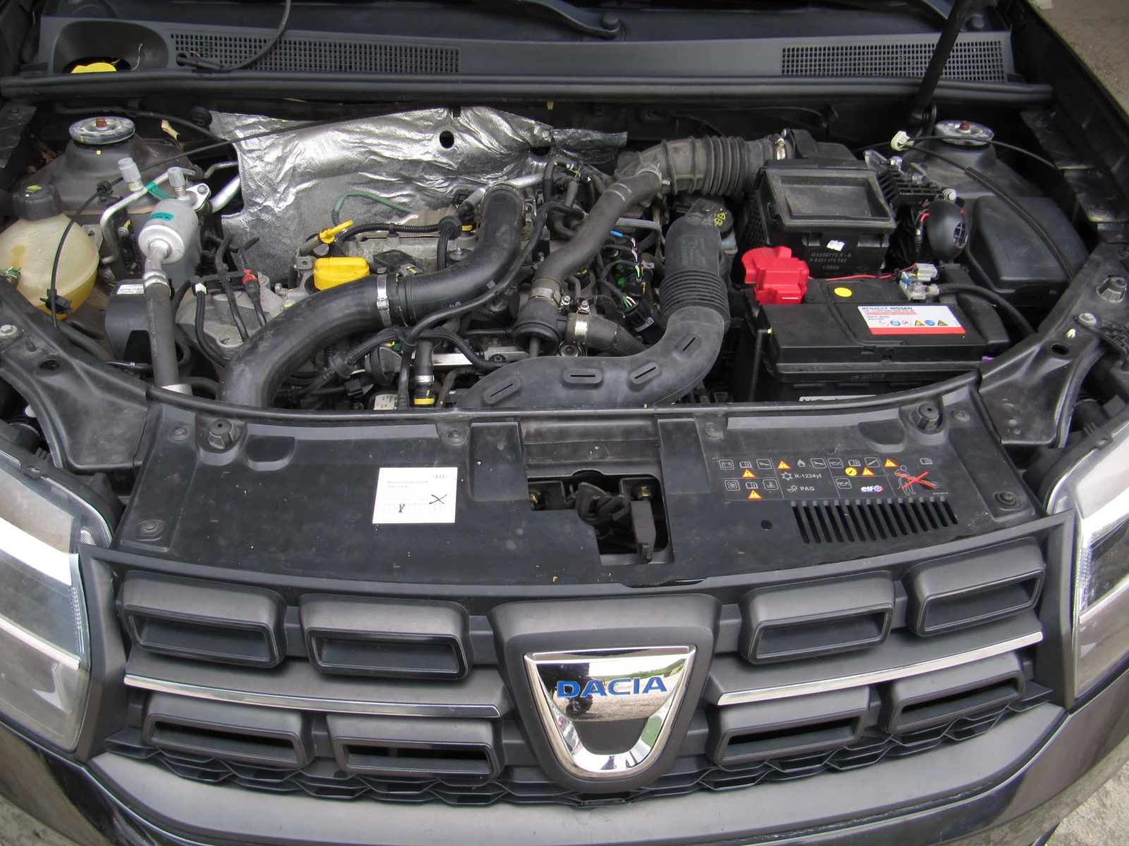 Dacia Sandero 0.9TCE LPG Фабр.газов инжекцион, снимка 15 - Автомобили и джипове - 54461225