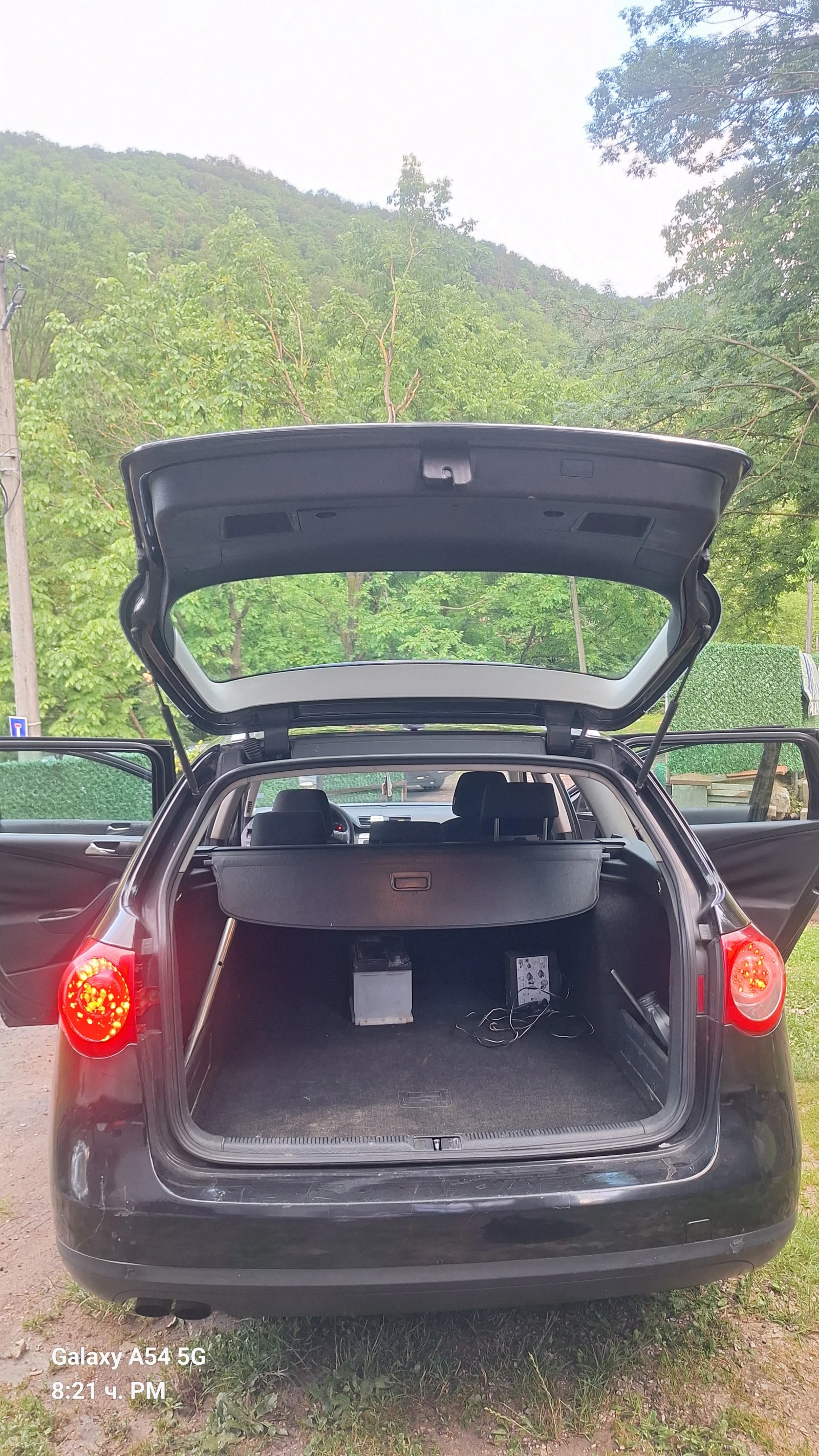 VW Passat, снимка 14 - Автомобили и джипове - 54757656