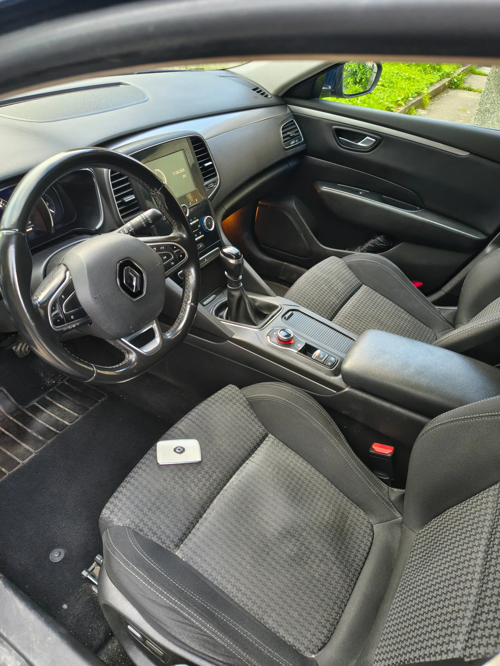 Renault Talisman 1.5 dci 110к.с, снимка 9 - Автомобили и джипове - 54890830