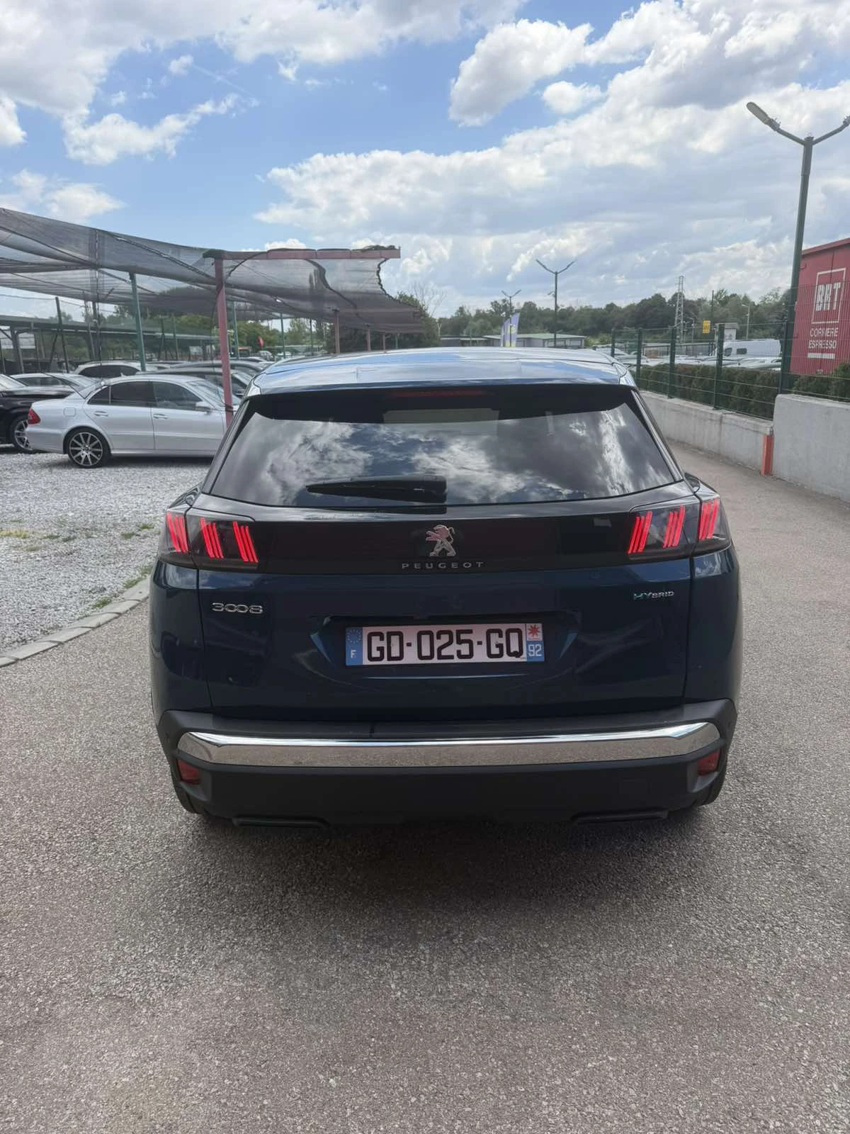 Peugeot 3008 Peugeot 3008 1.6 Hybrid, снимка 4 - Автомобили и джипове - 54976753