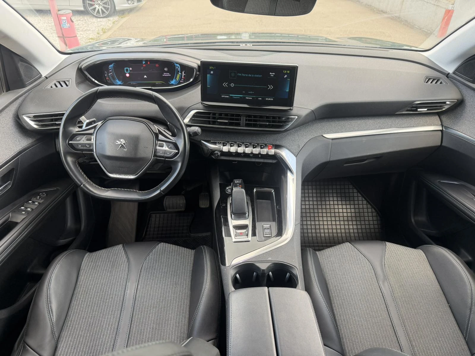 Peugeot 3008 Peugeot 3008 1.6 Hybrid, снимка 8 - Автомобили и джипове - 54976753