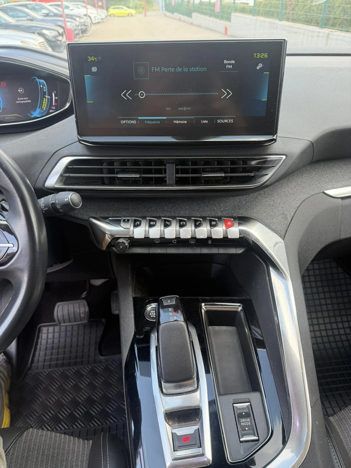 Peugeot 3008 Peugeot 3008 1.6 Hybrid, снимка 15 - Автомобили и джипове - 54976753