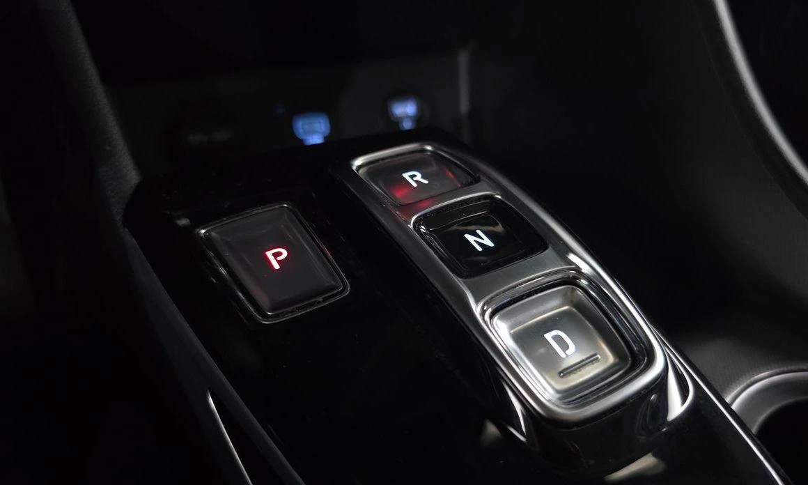 Hyundai Sonata 2.0 LPG Style  * koreiskikoli.bg * , снимка 9 - Автомобили и джипове - 55642998