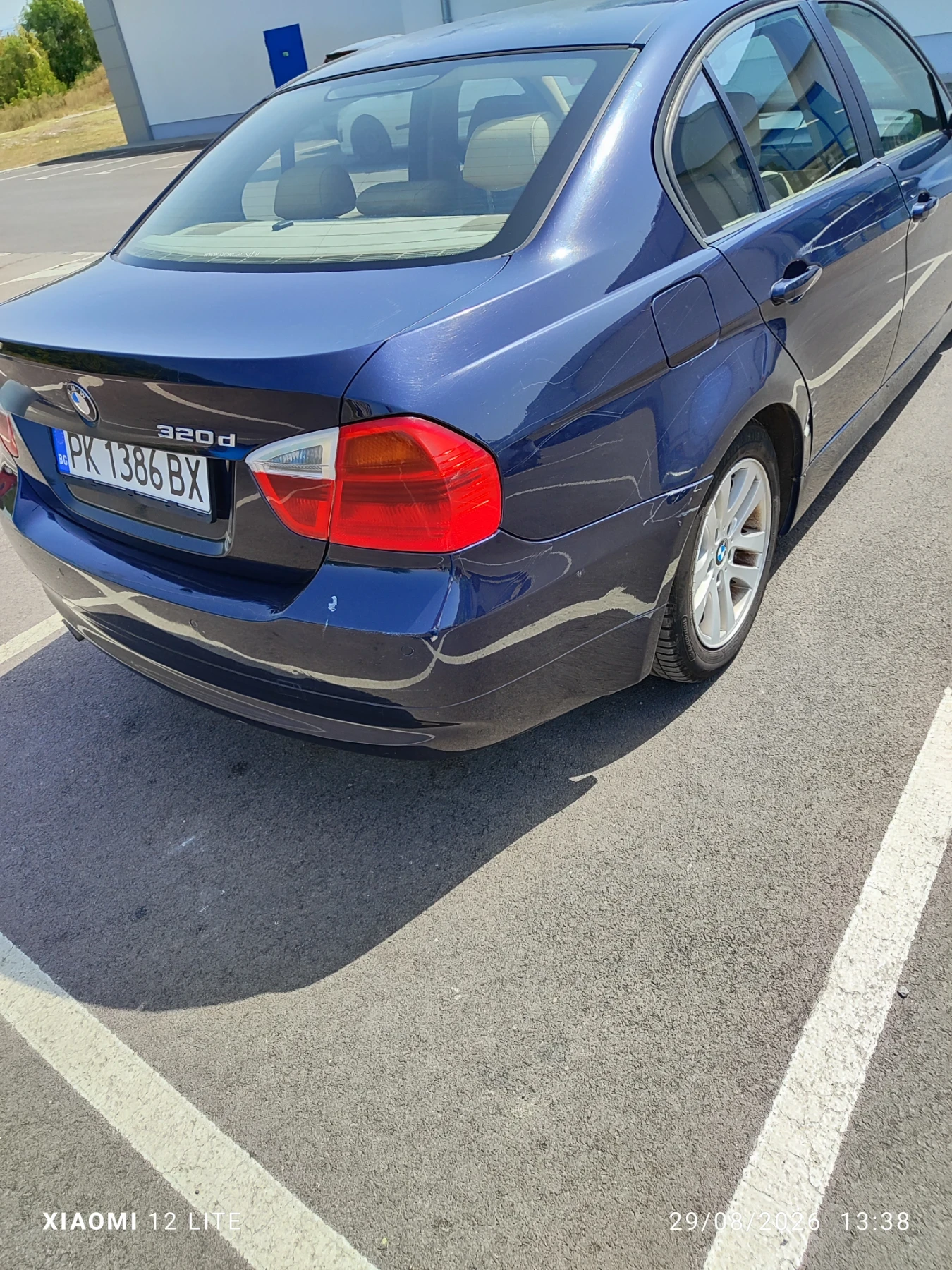 BMW 320, снимка 2 - Автомобили и джипове - 55860556