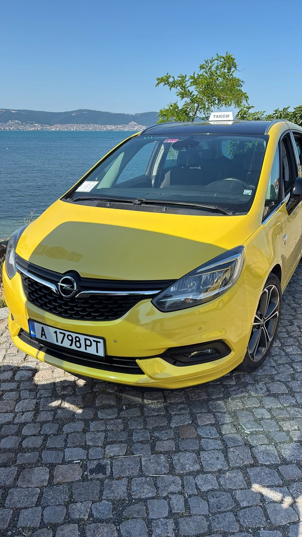 Opel Zafira 1.6cdti, снимка 4 - Автомобили и джипове - 55929914