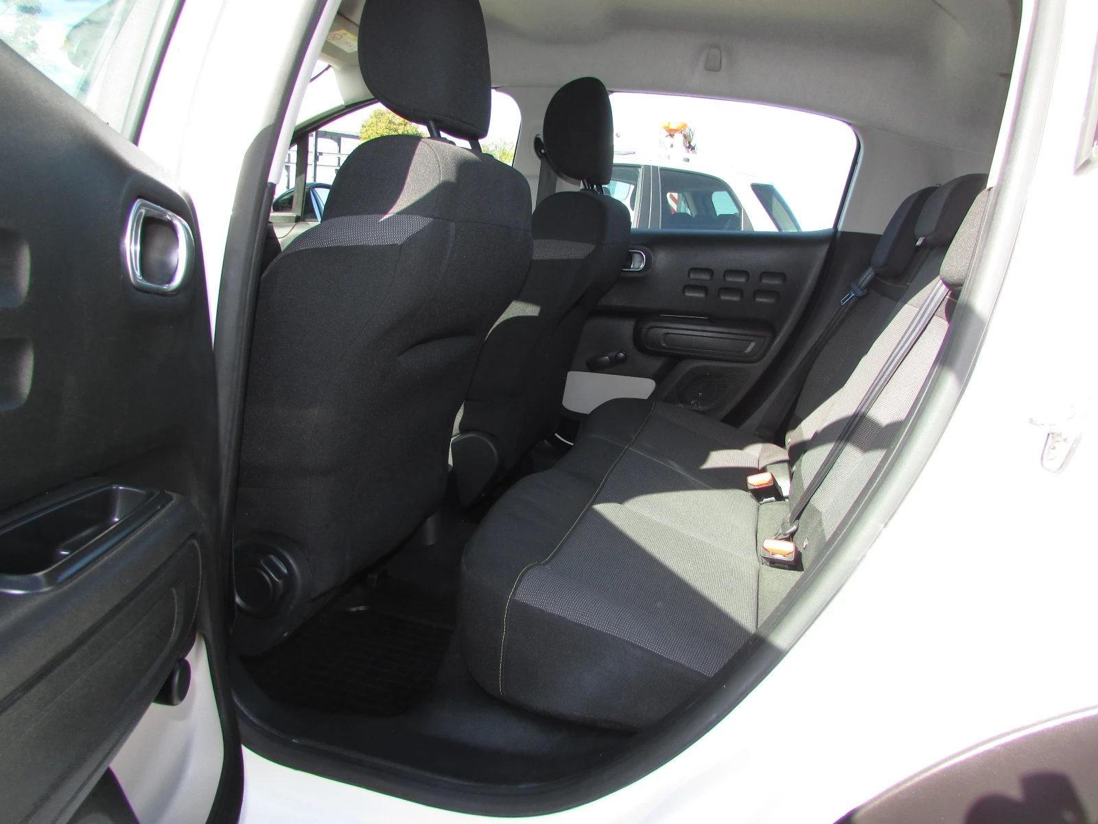 Citroen C3 1.2 PureTech EU6B | Mobile.bg � ����������� 9