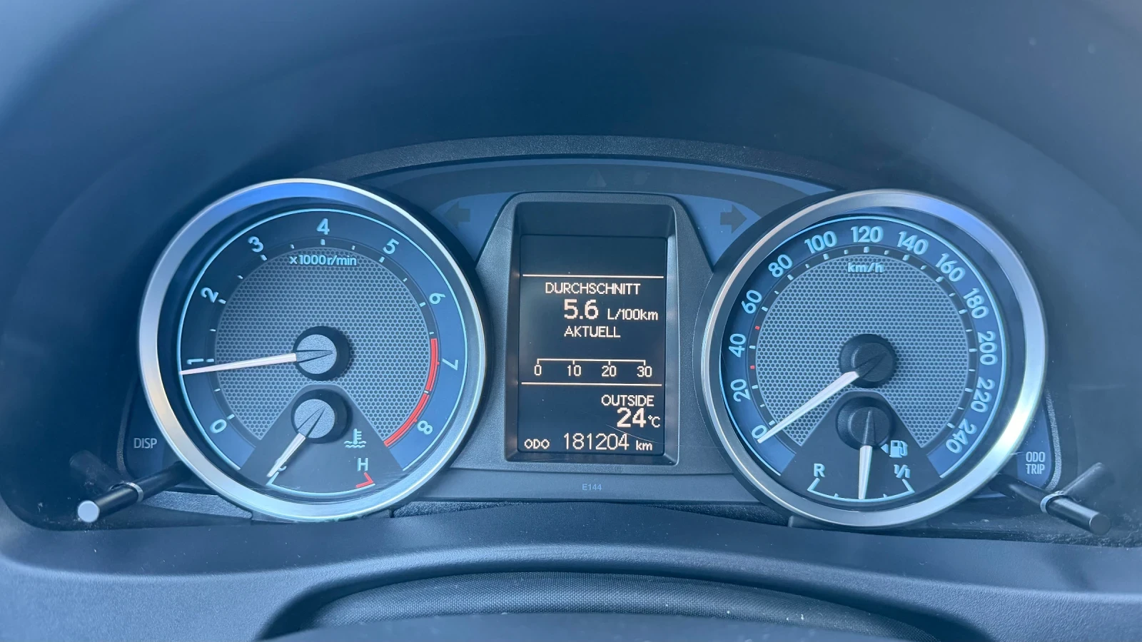 Toyota Auris 1.6 ������  EURO5 | Mobile.bg � ����������� 15