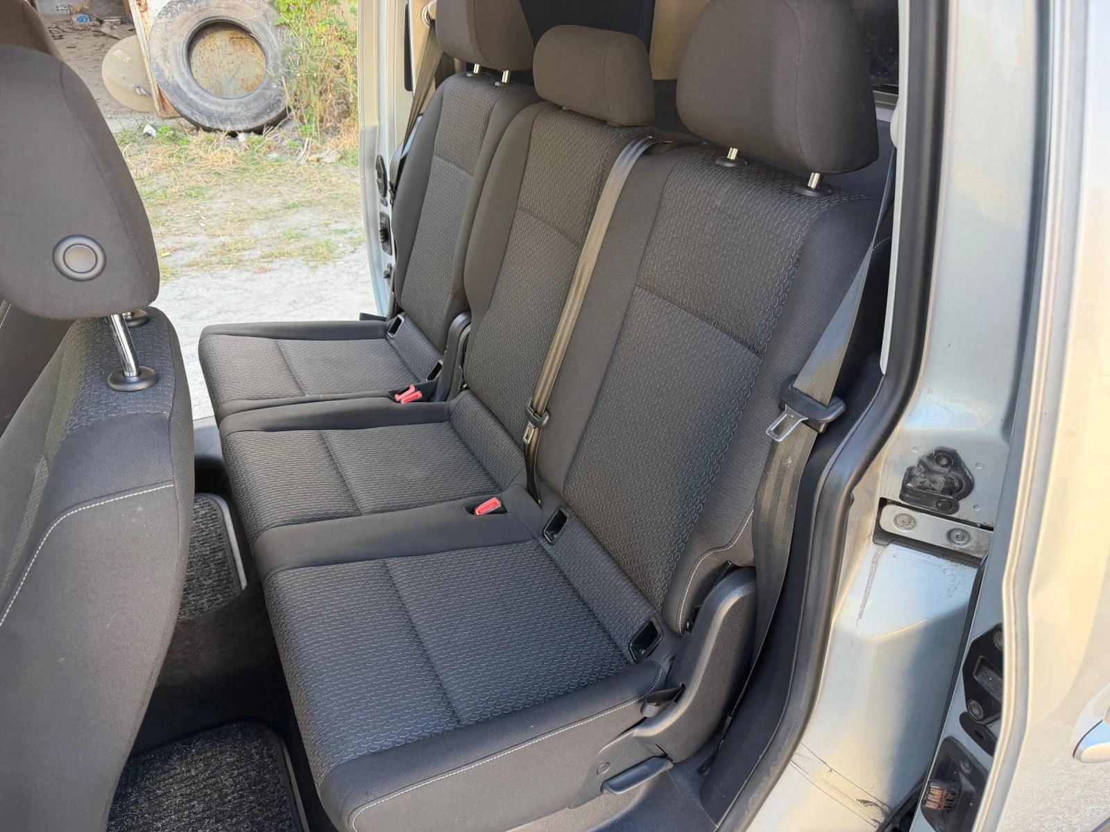 VW Caddy 2.0TDI* 150��* 6 ��* NAVI* ��� ����* ������*  | Mobile.bg � ����������� 12