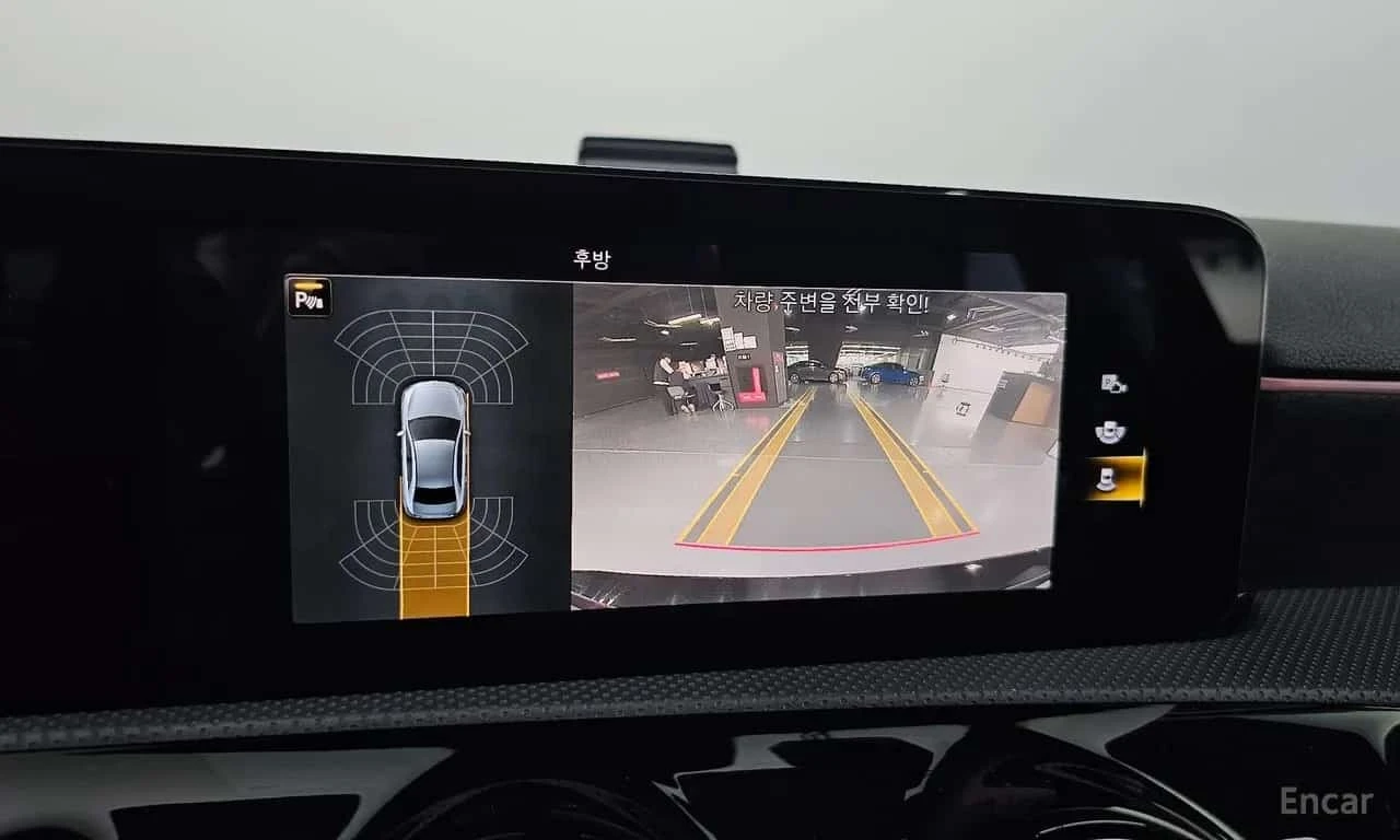 Mercedes-Benz A 35 * AMG 4MATIC Sedan * ��������� ���� *  | Mobile.bg � ����������� 17