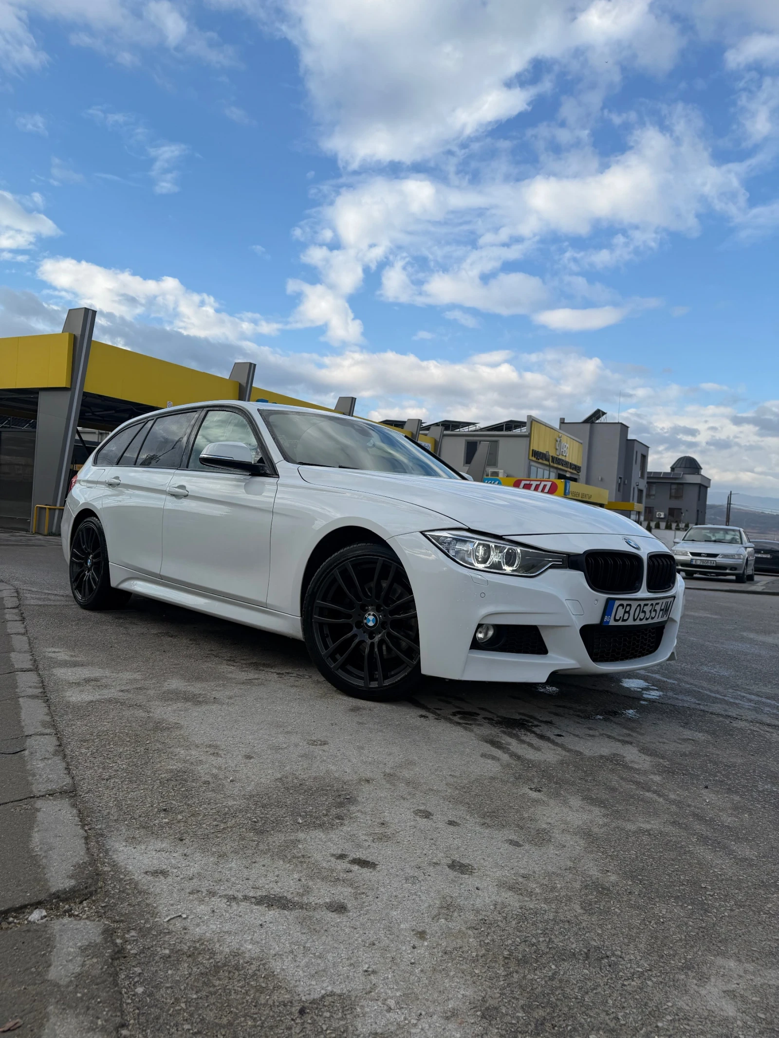 BMW 330 Xdrive, М sport, СМЕНЕНИ ВЕРИГИ 