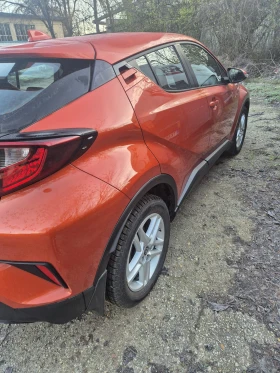 Toyota C-HR хибрид, снимка 5