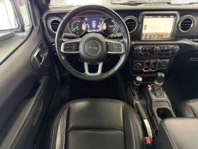 Jeep Wrangler Unlimited Sahara 4x4  CARFAX, снимка 8