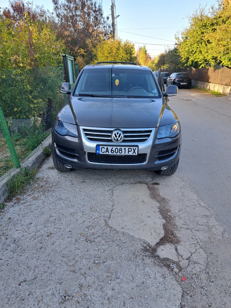 VW Touareg, снимка 1 - Автомобили и джипове - 47936841