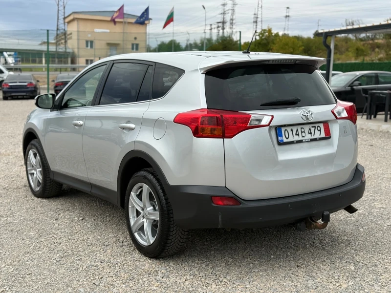 Toyota Rav4 D4D, снимка 7 - Автомобили и джипове - 52018781