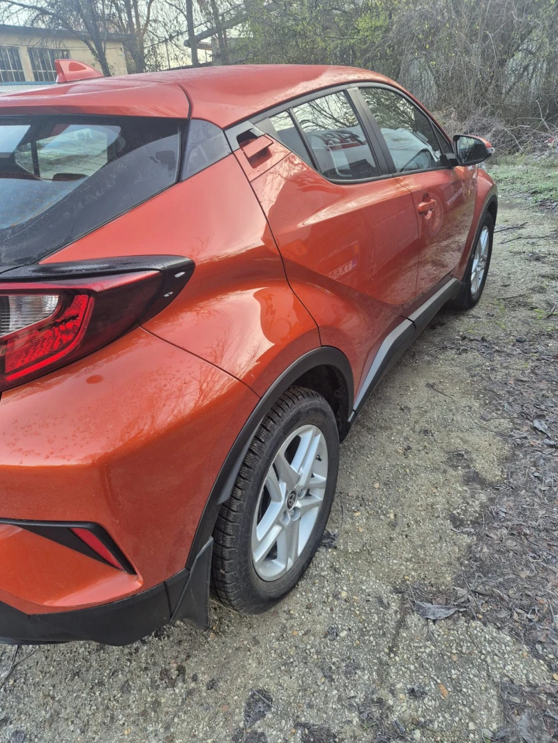 Toyota C-HR, снимка 5 - Автомобили и джипове - 52841277