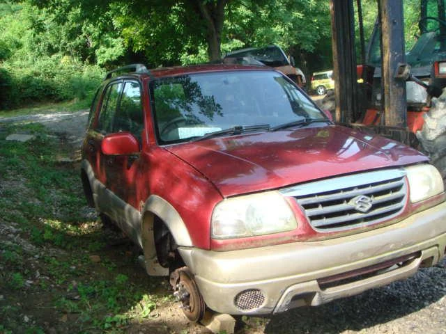 Suzuki Grand vitara 2.0 16V, снимка 2 - Автомобили и джипове - 46834465