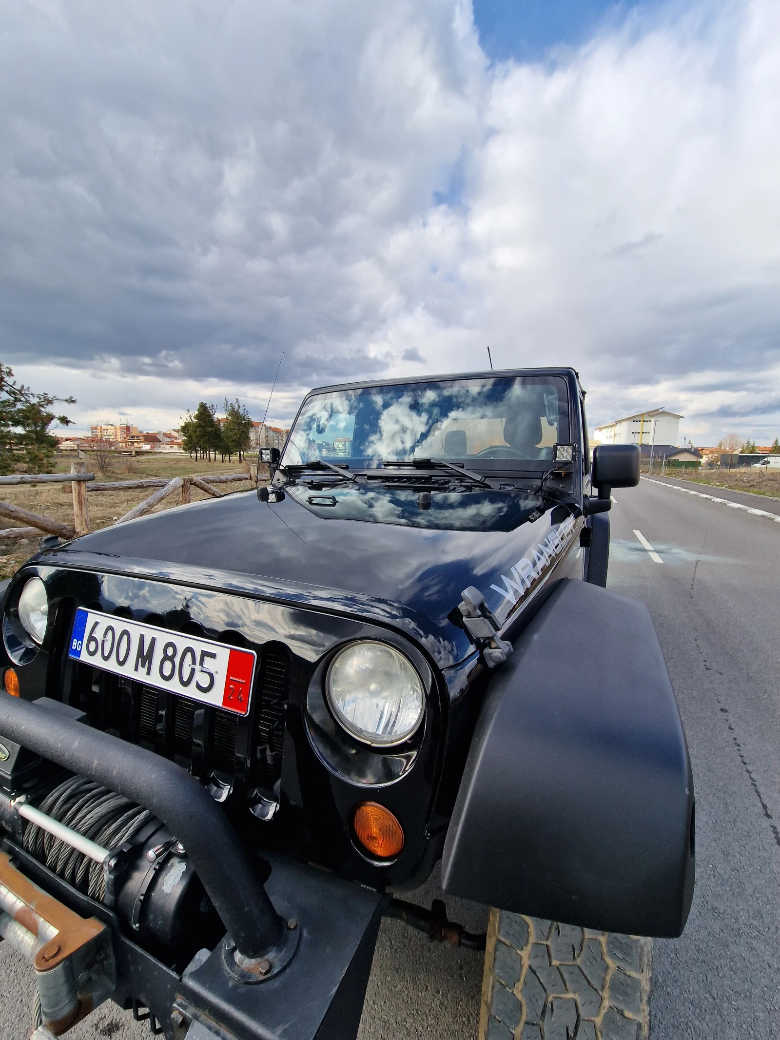 Jeep Wrangler 3.6 V6 Sport - изображение 10