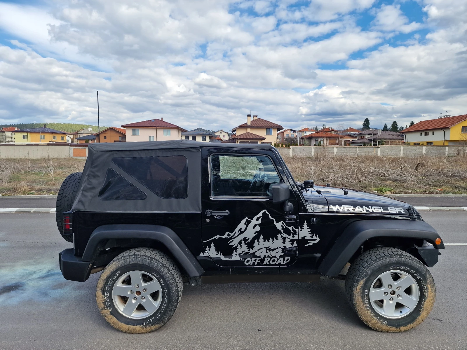 Jeep Wrangler 3.6 V6 Sport - изображение 6