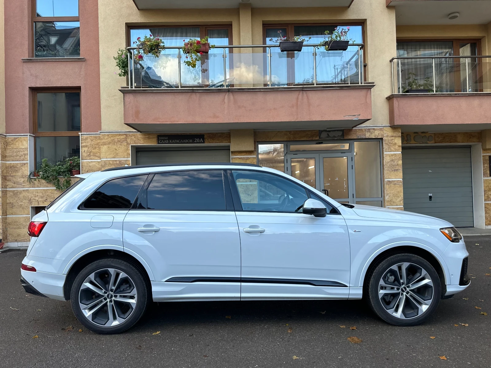 Audi Q7 55 TFSI S-line - изображение 5