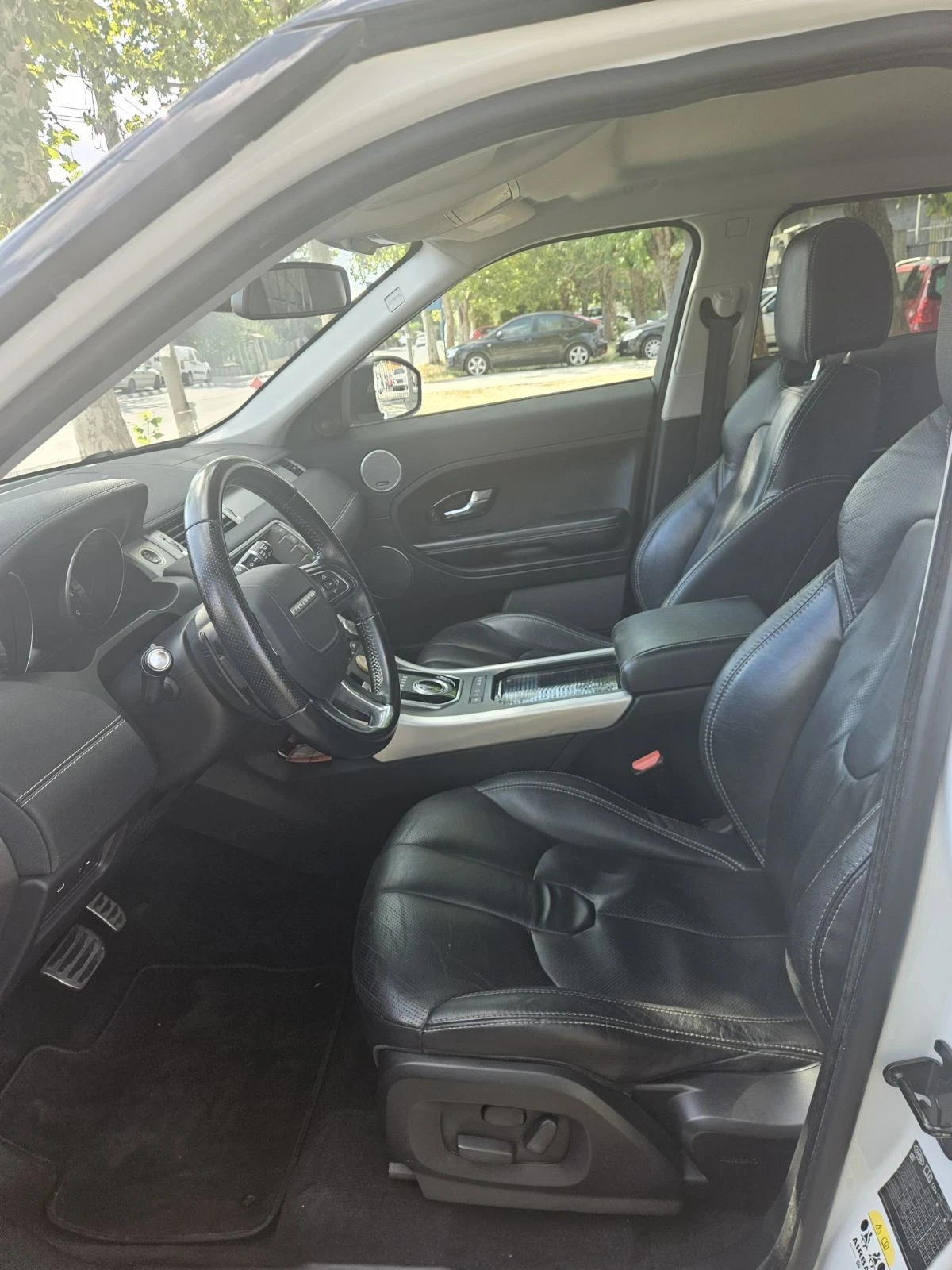 Land Rover Range Rover Evoque 2.2 DIESEL  - изображение 9