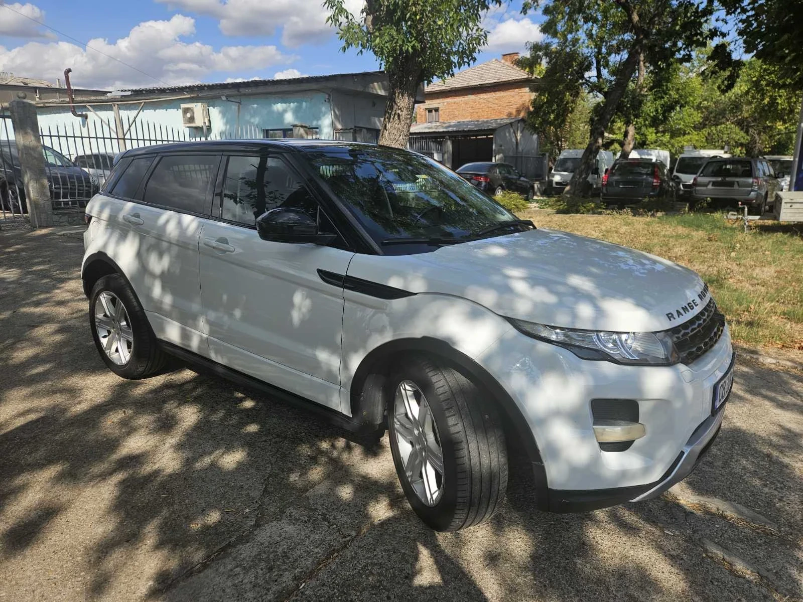 Land Rover Range Rover Evoque 2.2 DIESEL  - изображение 3