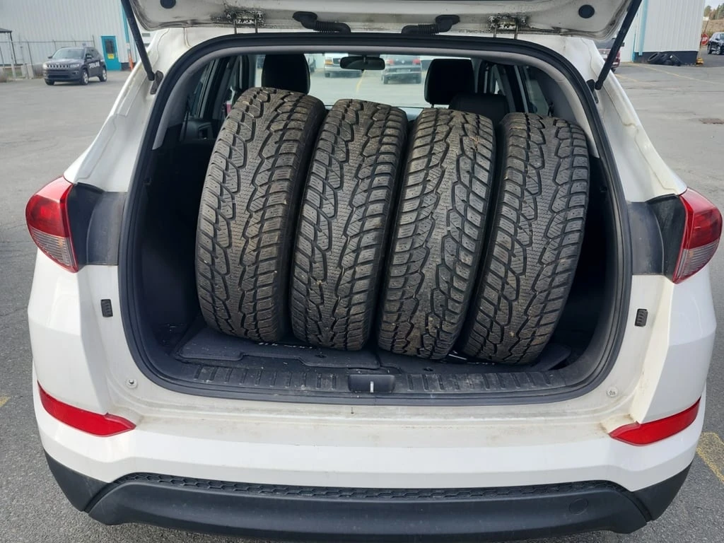 Hyundai Tucson * SE * CARFAX *    | Mobile.bg   11