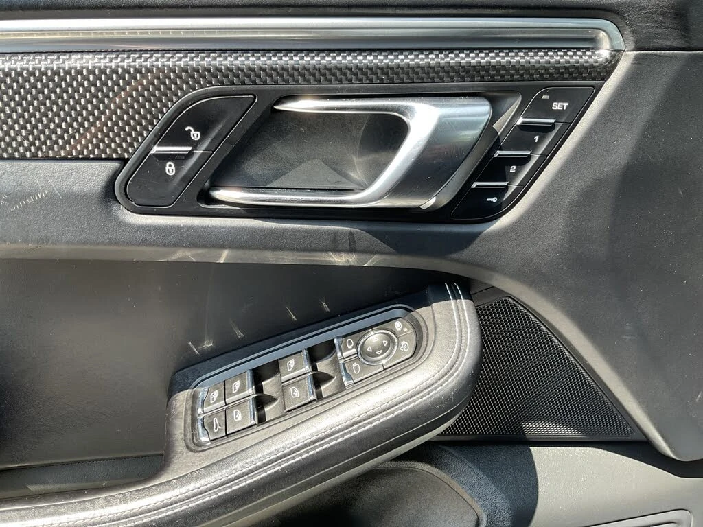 Porsche Macan *  *    *   *  | Mobile.bg   11