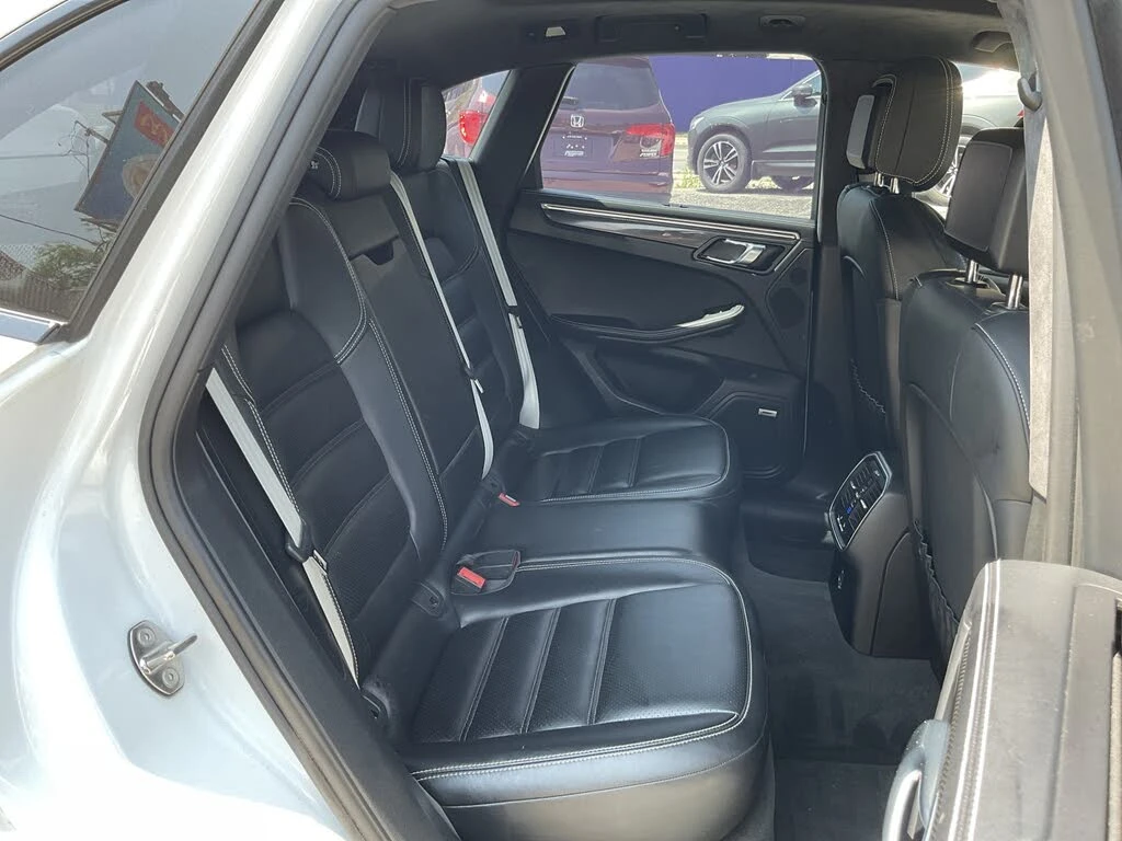 Porsche Macan *  *    *   *  | Mobile.bg   13