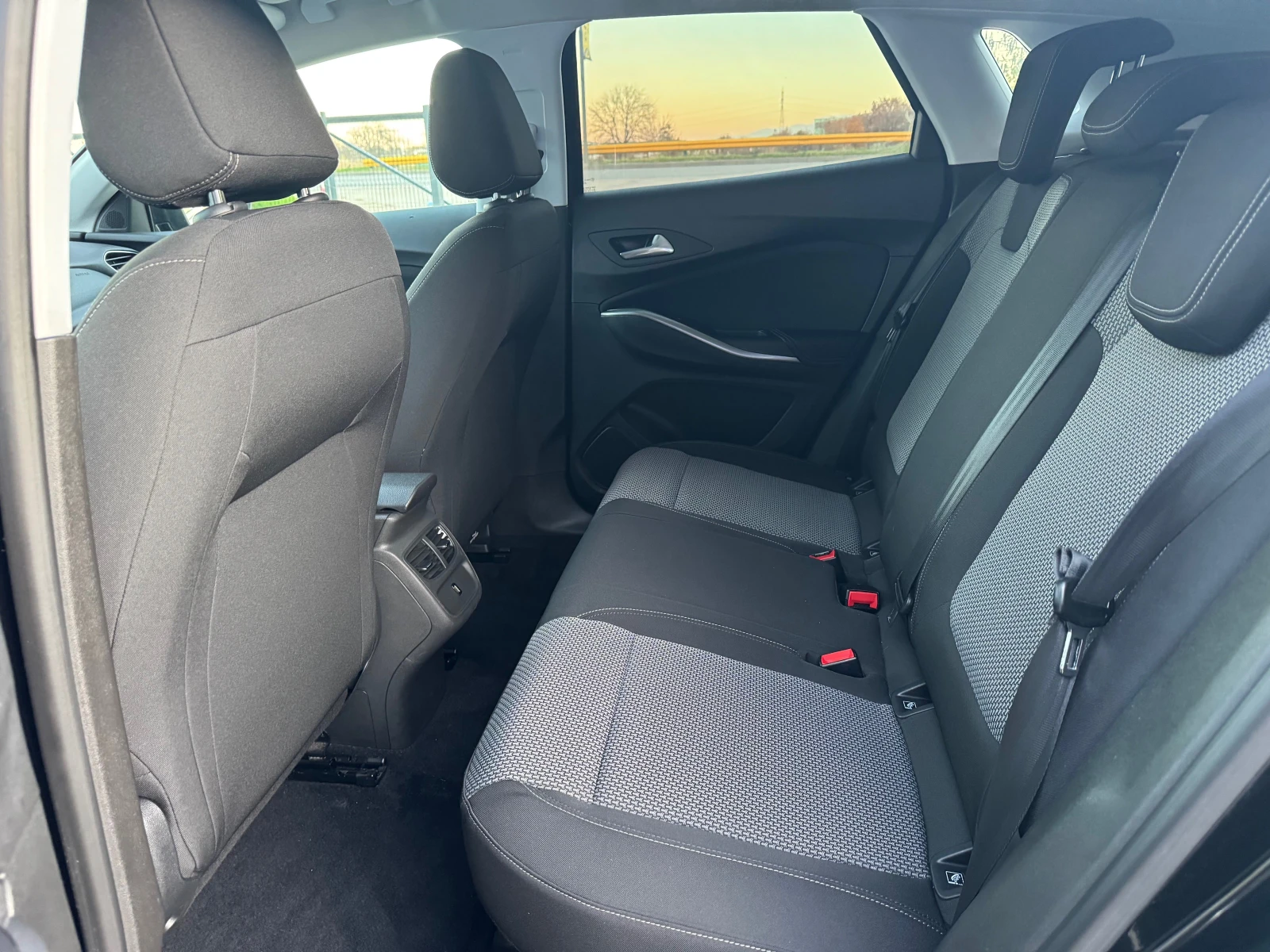 Opel Grandland X 1.6 HDI 120kc GRIP CONTROLL | Mobile.bg   12