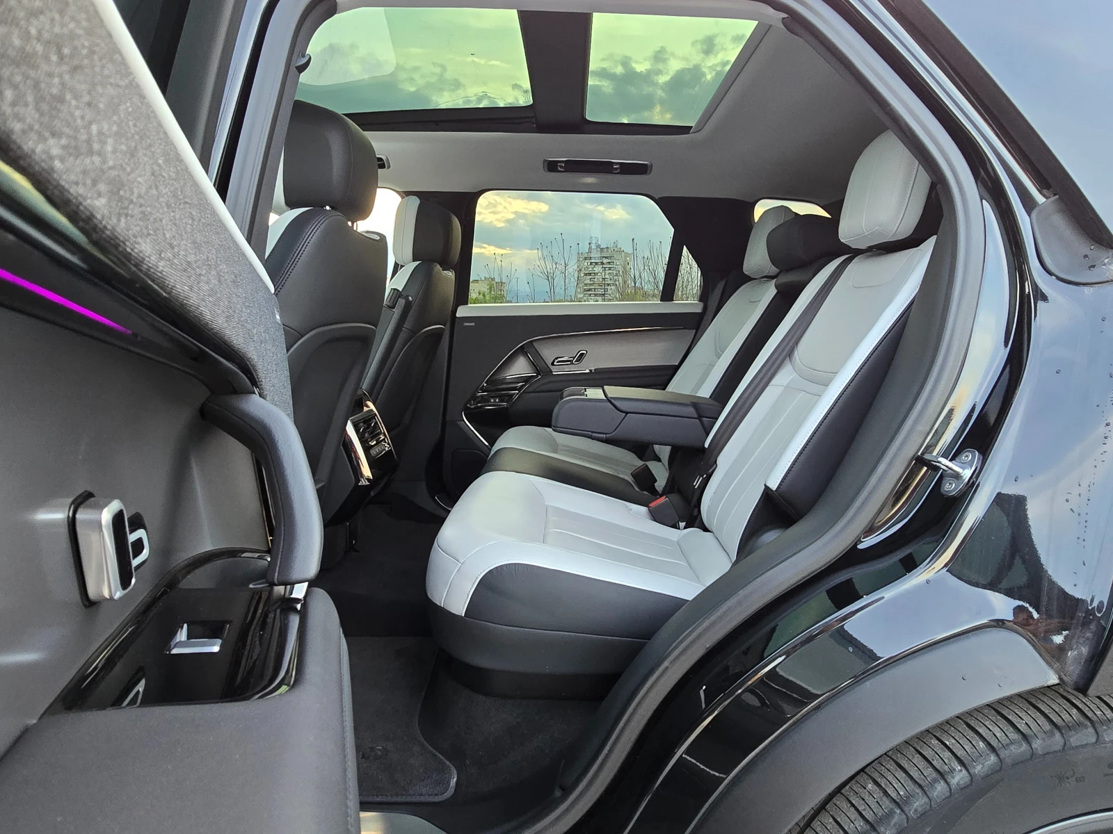 Land Rover Range Rover Sport D300 Dynamic SE* Pano* Meridian* � ��������* 360*  | Mobile.bg � ����������� 10