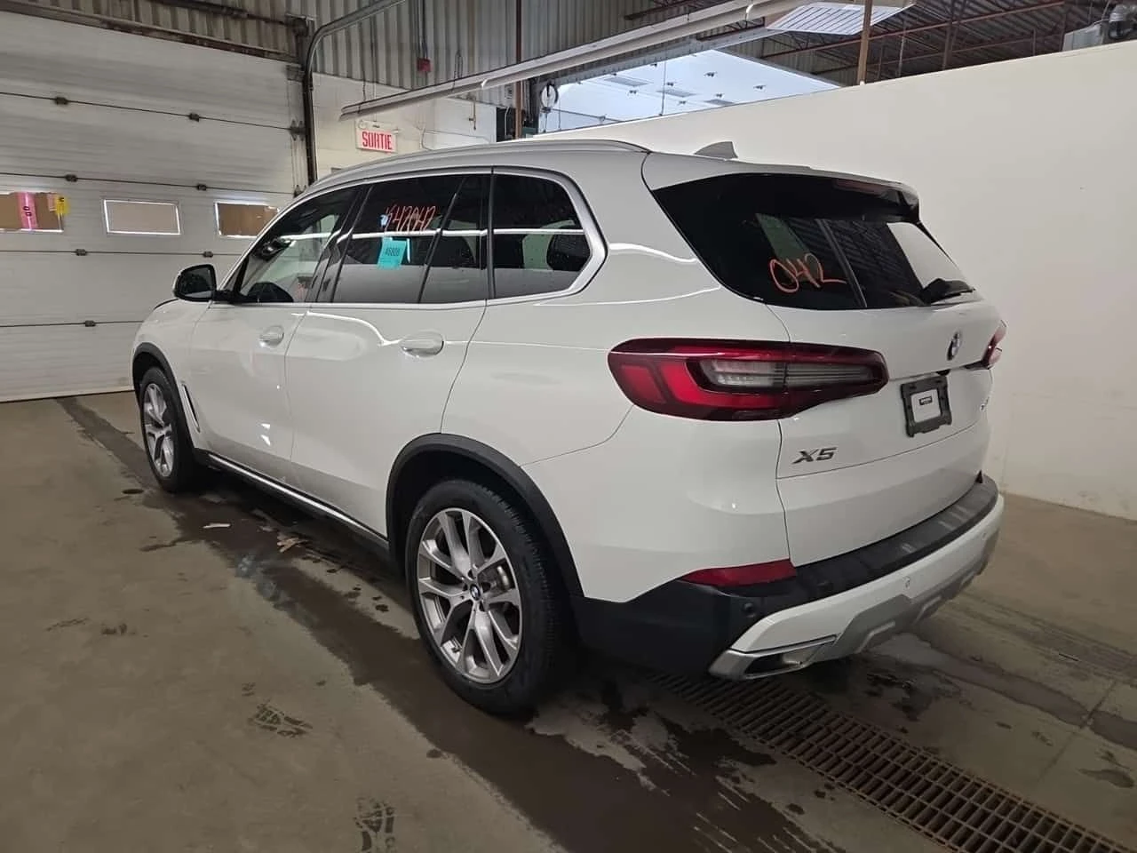 BMW X5 * XDRIVE40I * CARFAX * ЦЕНА ДО БГ, снимка 4 - Автомобили и джипове - 54522673