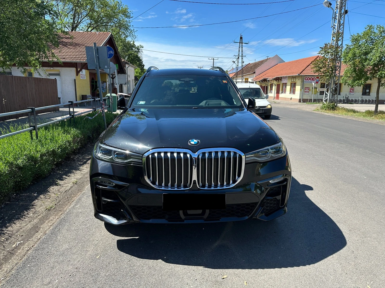 BMW X7 M-Sport xDrive, снимка 4 - Автомобили и джипове - 54525668
