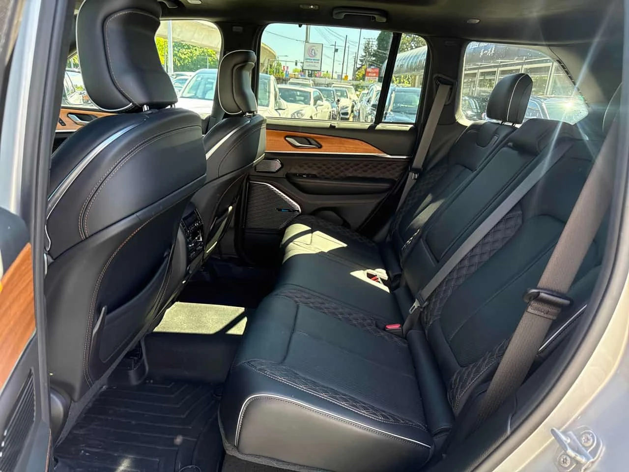 Jeep Grand cherokee Summit Reserve 4x4/���������/����/360/��������� | Mobile.bg � ����������� 10