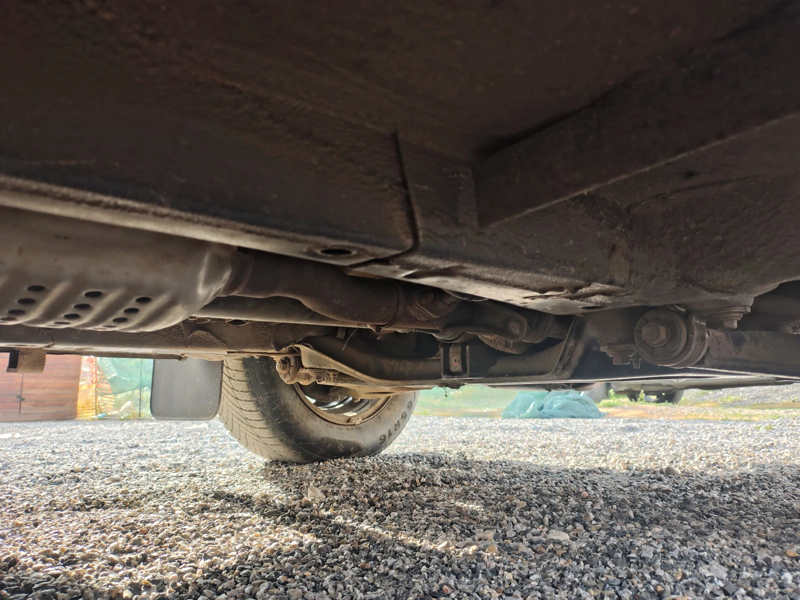 Toyota Rav4 Бензин 4x4, снимка 15 - Автомобили и джипове - 54639554