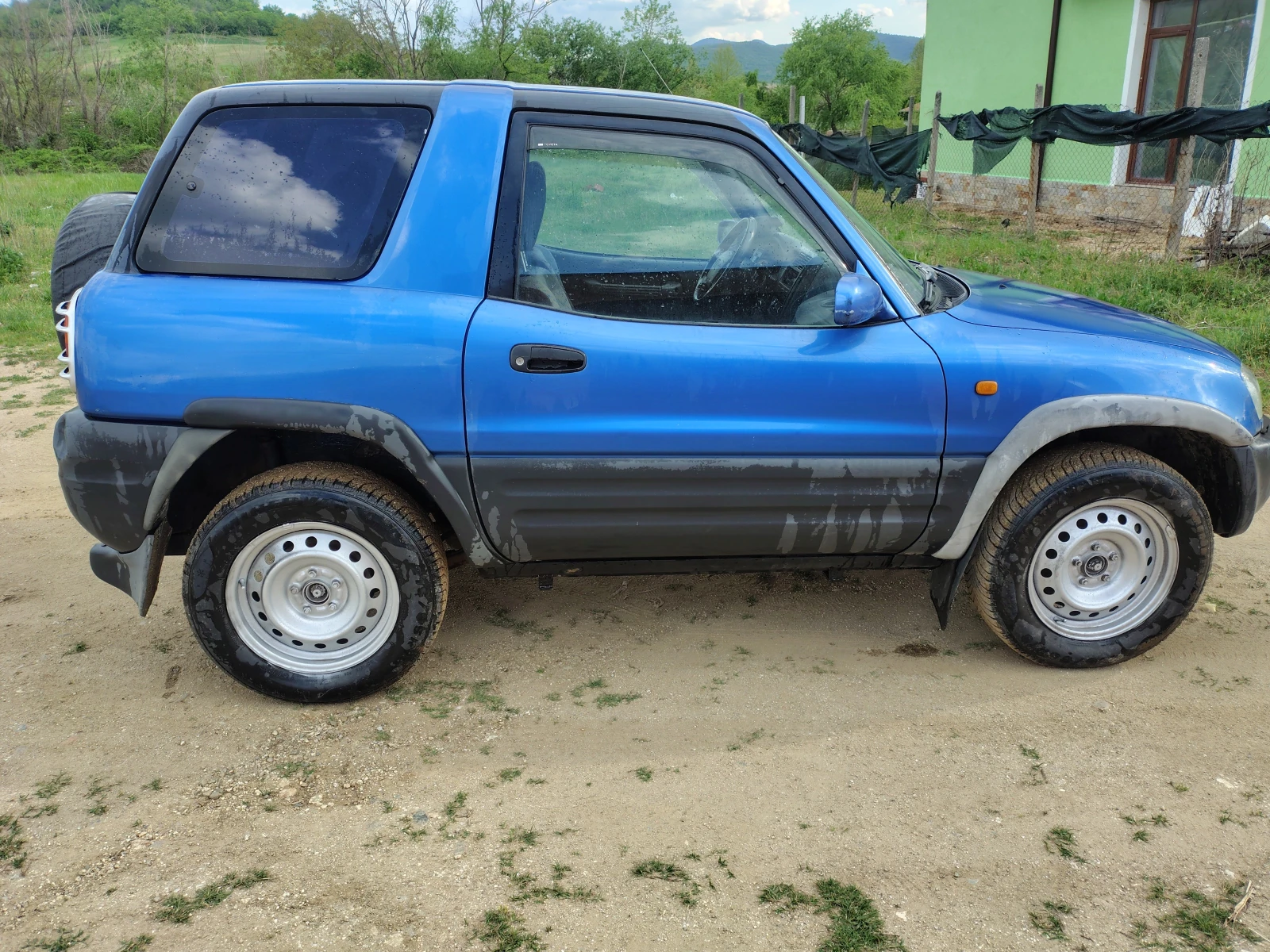 Toyota Rav4 Бензин 4x4, снимка 7 - Автомобили и джипове - 54639554