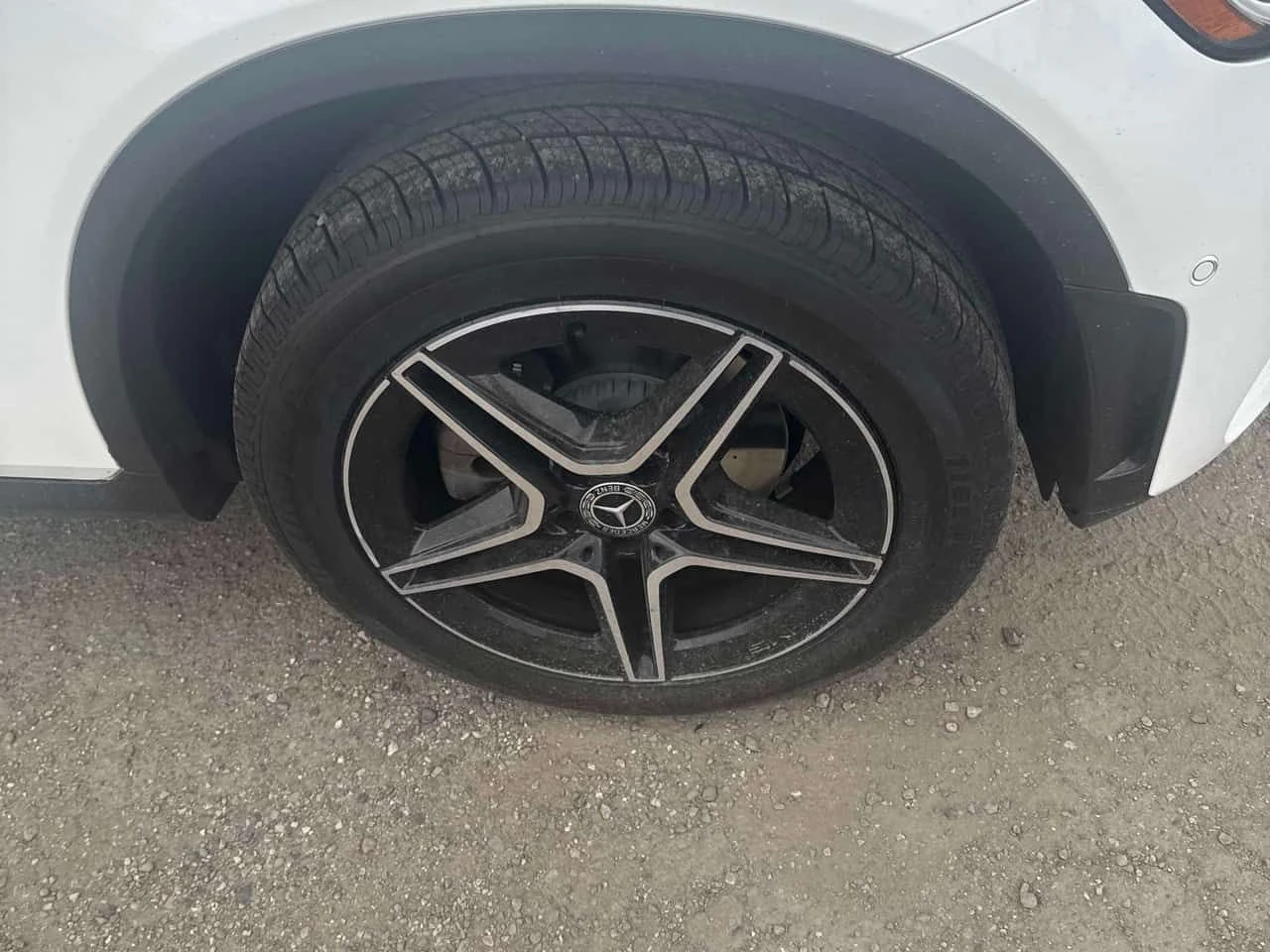 Mercedes-Benz GLC * 300 * АВТОКРЕДИТ БЕЗ ПЪРВОНАЧАЛНА ВНОСКА* , снимка 7 - Автомобили и джипове - 54921940