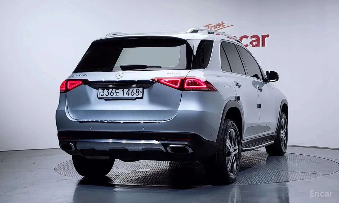 Mercedes-Benz GLE * GLE300d 4MATIC * ЦЕНА ДО БГ, снимка 2 - Автомобили и джипове - 55822809