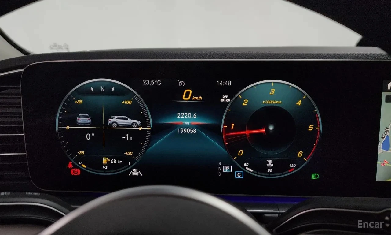 Mercedes-Benz GLE * GLE300d 4MATIC * ЦЕНА ДО БГ, снимка 8 - Автомобили и джипове - 55822809