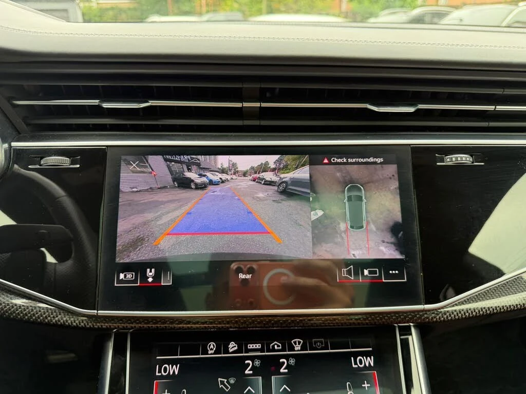 Audi SQ8 Bang & Olufsen* Matrix LED* Virtual Cockpit Plus, снимка 17 - Автомобили и джипове - 56145396