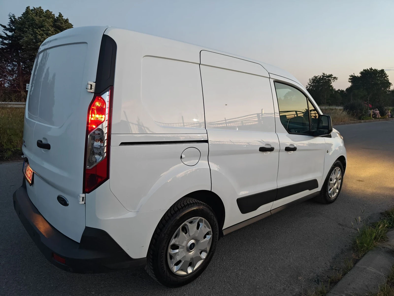 Ford Transit Connect 1.5TDCI Euro6X - изображение 7