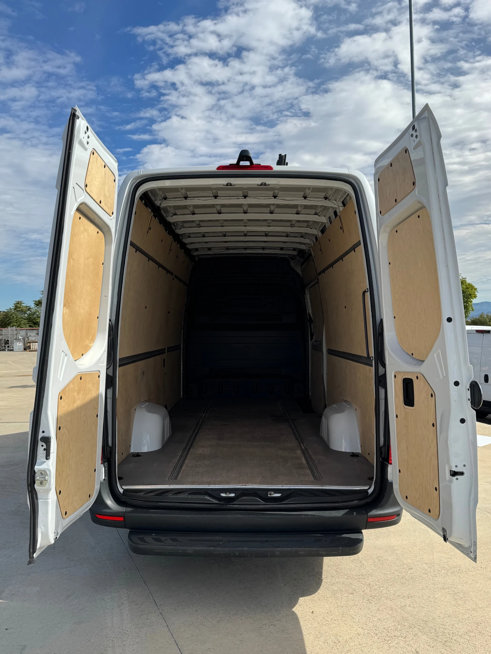 Mercedes-Benz Sprinter 316 МАГАЗИНСКИ!!MAXI!Немски!ТОП!ТОП!ТОП!НАВИ!КЛИМАТР! - изображение 7