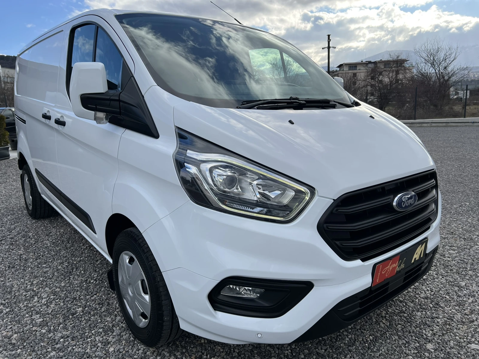 Ford Transit Custom 2.0TDCi ДВЕ СТРАНИЧНИ ВРАТИ/Серв. история/170314км - изображение 6