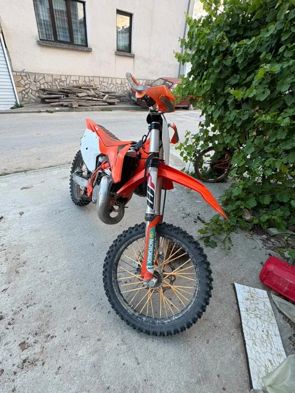 Ktm 125  - изображение 2