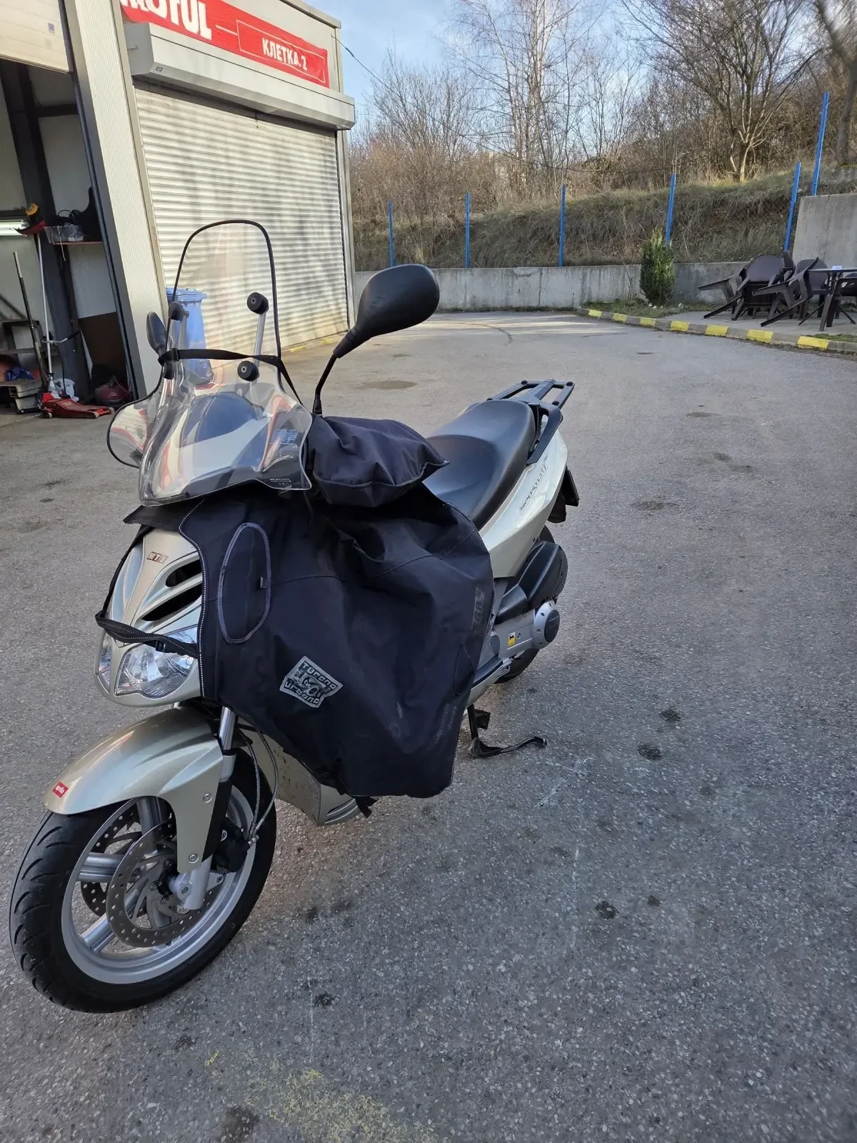 Aprilia 250 Sport city 300 Cube, снимка 2 - Мотоциклети и мототехника - 54008138