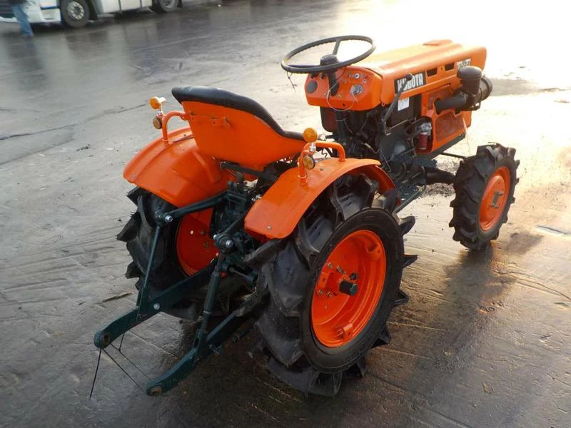 Трактор Kubota 6000 - изображение 3