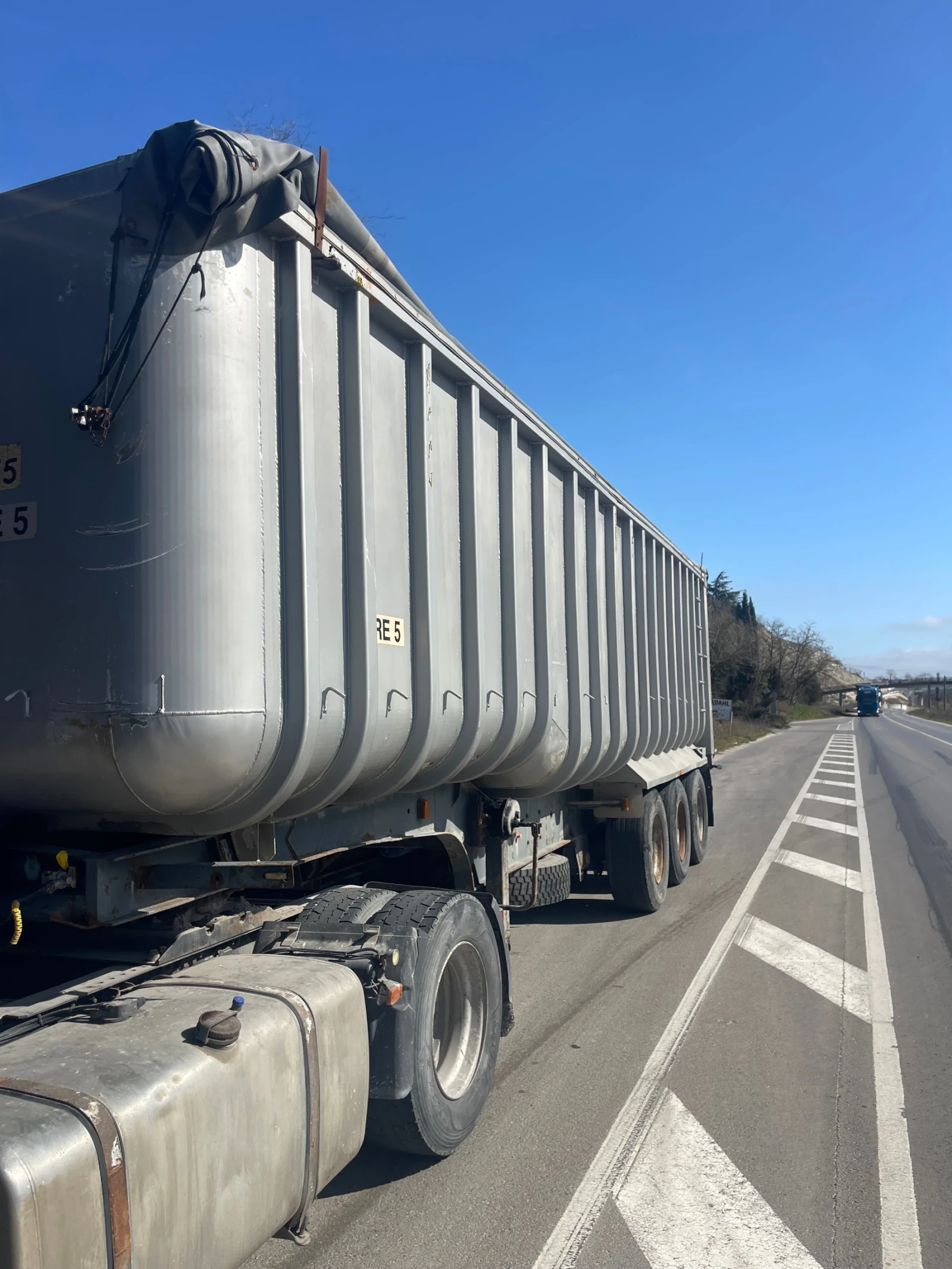 Полуремарке Fruehauf 3