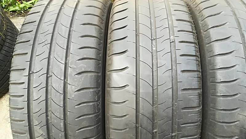 Гуми Летни 215/60R16, снимка 3 - Гуми и джанти - 25328594