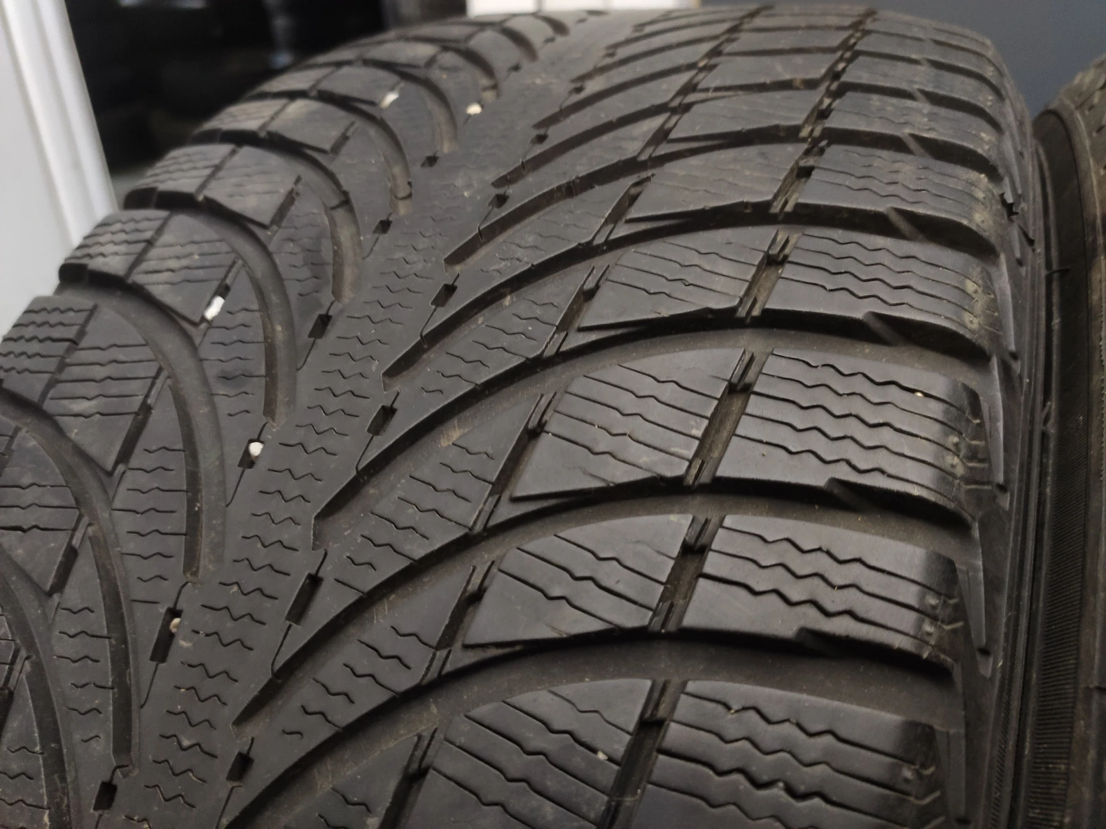  255/45R20 | Mobile.bg   1